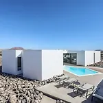 Luxury Vulcano לאחארס