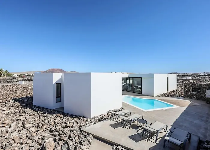 Luxury Vulcano Lajares